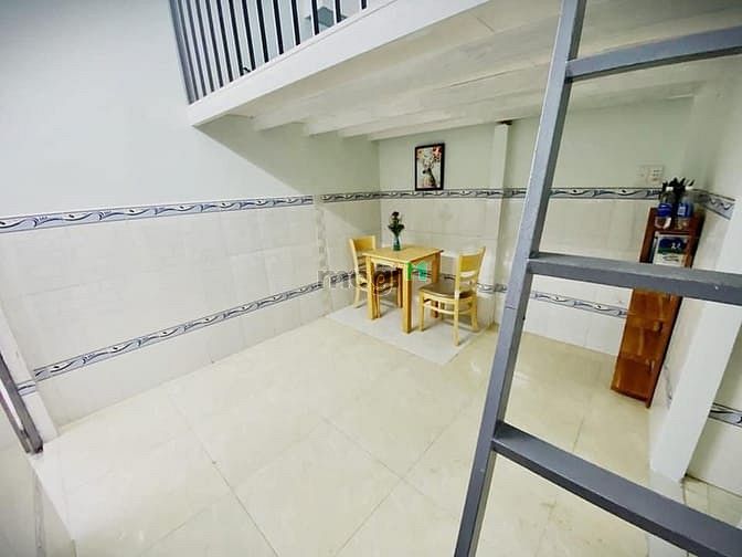 Hình ảnh Phòng gác thoáng mát 111 Phạm Văn Chiêu, giá từ 2tr5