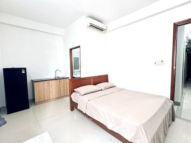 Hình ảnh Cho thuê phòng full nội thất cửa sổ lớn ngay KDC Trung Sơn