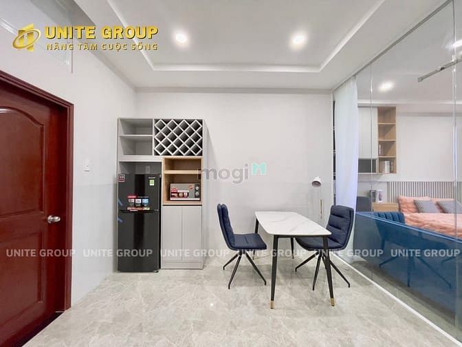 Hình ảnh Trống căn 1PN full NT ban công riêng ngay sát Lotte Q7