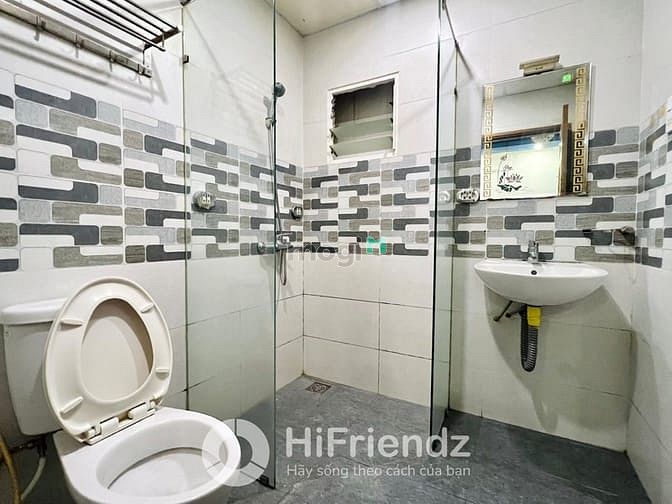 Hình ảnh Phòng cho thuê full nội thất gần vòng xoay Trung Sơn