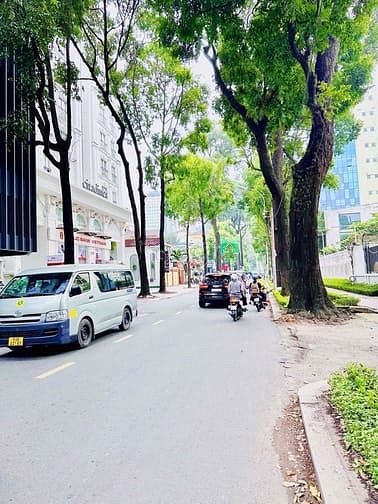 Hình ảnh CHO THUÊ NHÀ mặt tền 26A PHẠM NGỌC THẠCH - Phường 6- Quận 3