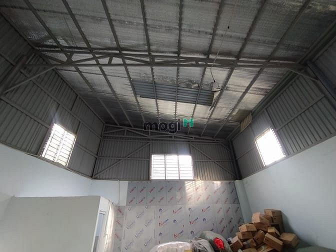 Hình ảnh Kho Đẹp 8.5X35m ---NGUYỄN VĂN QUÁ--ĐHT