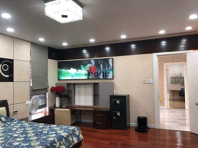 Hình ảnh Biệt thự khu Ao Sen Tên Lửa, Bình Tân, 10x20m, có hầm,nội thất cao cấp