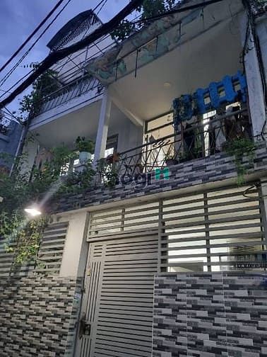 Hình ảnh Bán nhà đường Nguyễn Trãi, P2 Q5- ngang khủng. 11 tỷ