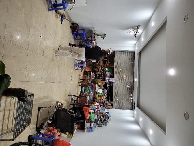 Hình ảnh Bán nhà mặt phố Xã Đàn 40m 6 tầng