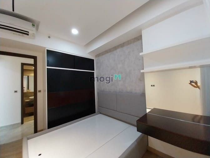 Hình ảnh Cho thuê 2PN Midtown nội thất siêu đẹp + ô xe giá chỉ 25 triệu/tháng.