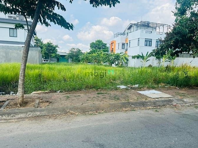 Hình ảnh Gia đình xoay đấu vốn ra nhanh 129m2 view đối diện bờ sông Vĩnh Phú