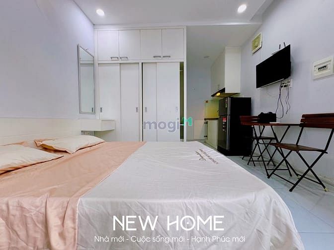 Hình ảnh Mb6623 nạp rút nhanh chóng Ban công Quận Tân Bình đường Cách Mạng Tháng 8 Full nội thất