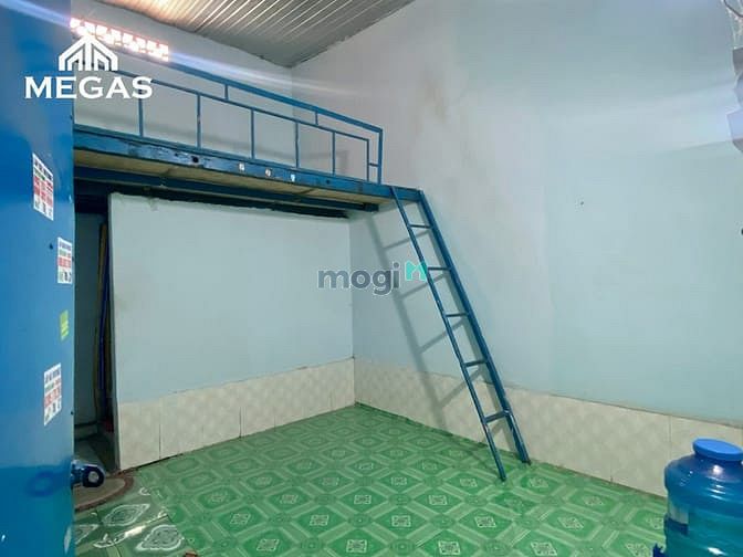 Hình ảnh phòng trọ sinh viên có gác - máy lạnh tại làng DH
