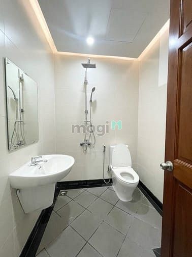Hình ảnh Duplex bancol thoánh full nội thất - Đi bộ sang Chợ Bà Chiểu