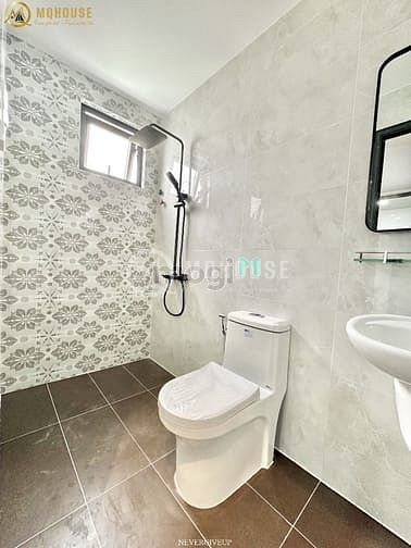 Hình ảnh Cho Thuê Căn Hộ_30M2_Thang Máy_Hầm Xe_Ngã Tư Hàng Xanh