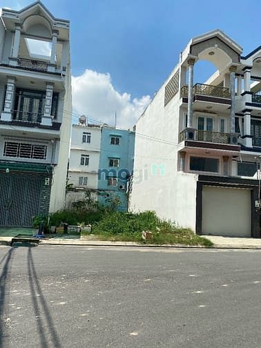 Hình ảnh Cực Đẹp Lô Đất Giá 1Ty350 Thuộc KDC ấp 5 phong phú bình chánh