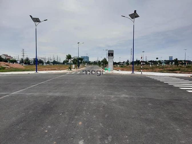 Hình ảnh Thanh lý 5 lô đất MT Trần Não, Bình Khánh, Q.2 Giá 2TY2 SHR sang tên