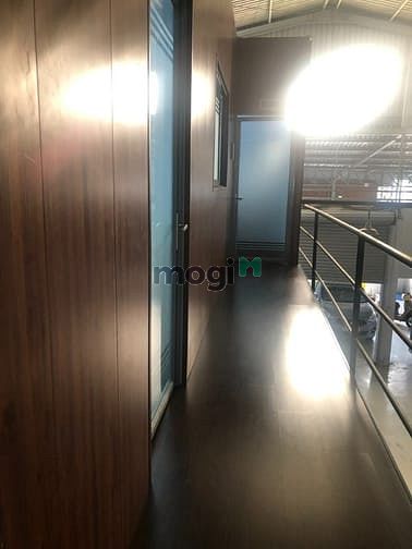 Hình ảnh Nhà xưởng [10x33] dạng kho văn phòng - đường Ao Đôi, Bình Tân