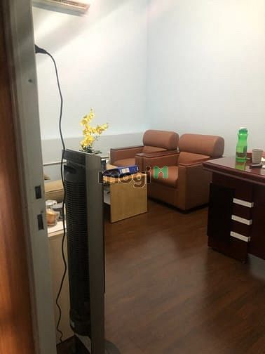 Hình ảnh Nhà xưởng [10x33] dạng kho văn phòng - đường Ao Đôi, Bình Tân