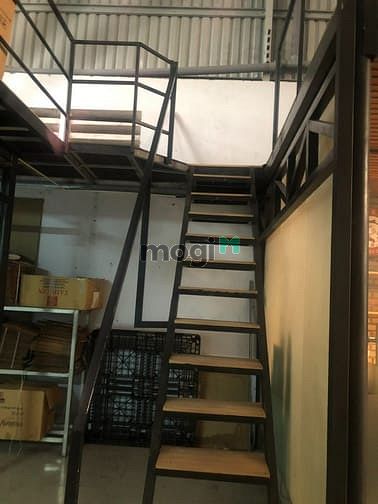 Hình ảnh Nhà xưởng [10x33] dạng kho văn phòng - đường Ao Đôi, Bình Tân