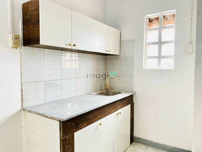 Hình ảnh Chính Chủ Cho Thuê Phòng Có Gác Bếp Mới Sửa