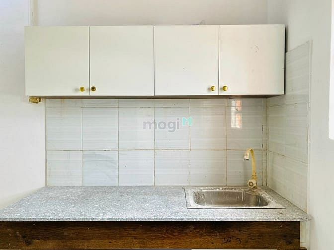 Hình ảnh Chính Chủ Cho Thuê Phòng Có Gác Bếp Mới Sửa