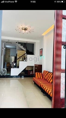 Hình ảnh Bán nhà 40m2 HXH ĐÔNG HỒ , sát mặt tiền ,