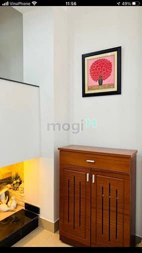 Hình ảnh Bán nhà 40m2 HXH ĐÔNG HỒ , sát mặt tiền ,