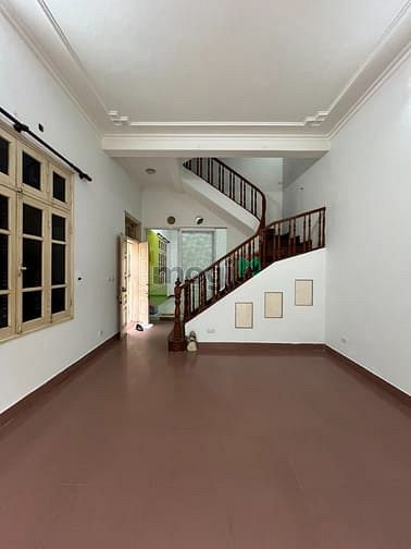 Hình ảnh Cho thuê nhà riêng ngõ 214 Nguyễn Xiển,75 m2 x 4 tầng, vị trí rất đẹp
