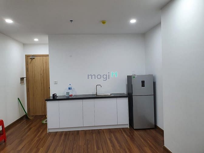 Hình ảnh Cho thuê giá rẻ căn Studio, có ban công, nội thất, giá 5tr5