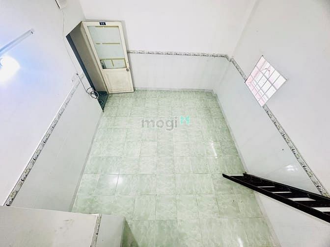 Hình ảnh Phòng Trọ Có Gác Ngay Hoà Bình Luỹ Bán Bích