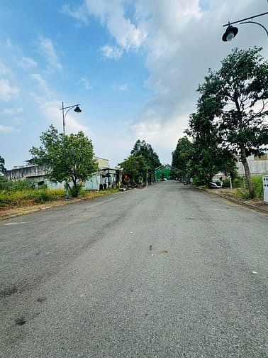 Hình ảnh 129m2 mặt tiền nhựa 5m thông ra đường Ngô Chí Quốc _ Bình Chiểu