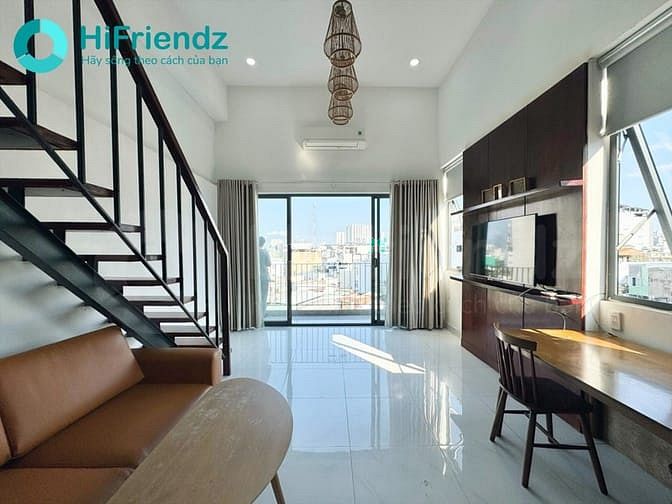 Hình ảnh Duplex ban công full nội thất, ngay vlu cs3 và Phạm Văn Đồng