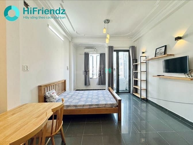 Hình ảnh Duplex ban công full nội thất, ngay vlu cs3 và Phạm Văn Đồng
