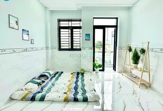 Hình ảnh Căn Hộ Full Nội Thất cửa sổ thoáng ngay bến xe miền đông