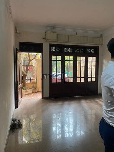 Hình ảnh Cho thuê nhà liền kề Trung Yên 10, Cầu Giấy. DT 96m2, 5 tầng. 35 triệu