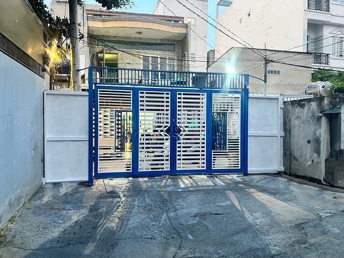 Hình ảnh Bán đất full thổ cư - huỳnh tấn phát - quận 7