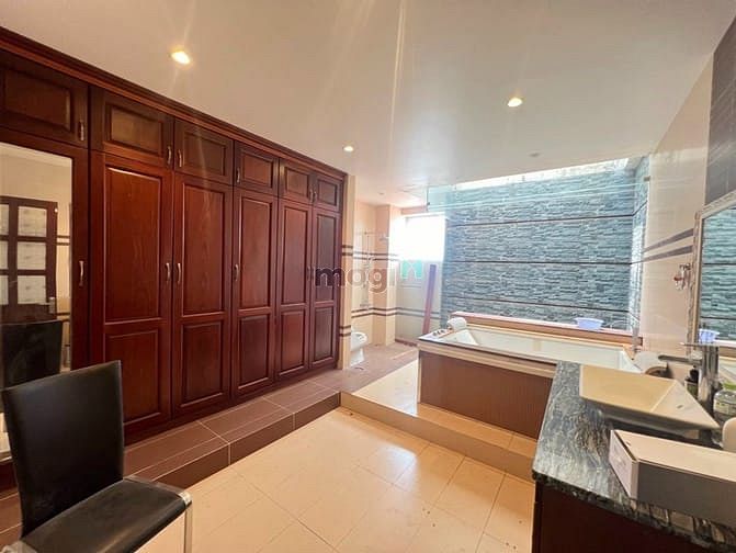 Hình ảnh Nhà bán 4 tầng mặt tiền Đường Số, Phường Tân Quy, Quận 7
