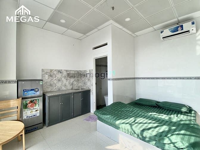 Hình ảnh Phòng FULL TIỆN NGHI - THANG MÁY Ngay Lê Văn Việt