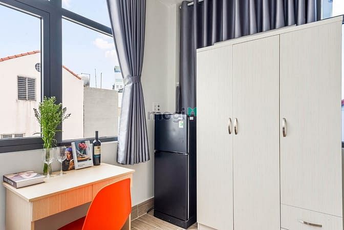 Hình ảnh ✅✅Hot CHDV mới full nội thất cửa sổ lớn view đẹp gần sân bay