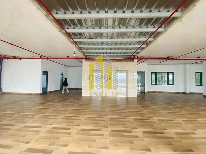 Hình ảnh Toà Văn Phòng Gần 3000m2 View Sông Hầm 4 Lầu Sàn Trống Giá Từ 350Triệu