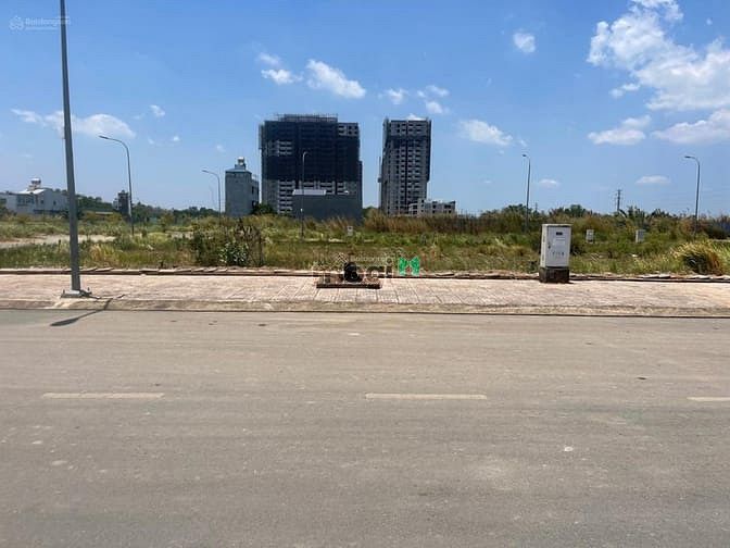 Hình ảnh Mở bán 20 nền KDC.Centana,Trường Lưu,Q.9,giá 2tỷ4/DT85m2,SỔ HỒNG RIÊNG