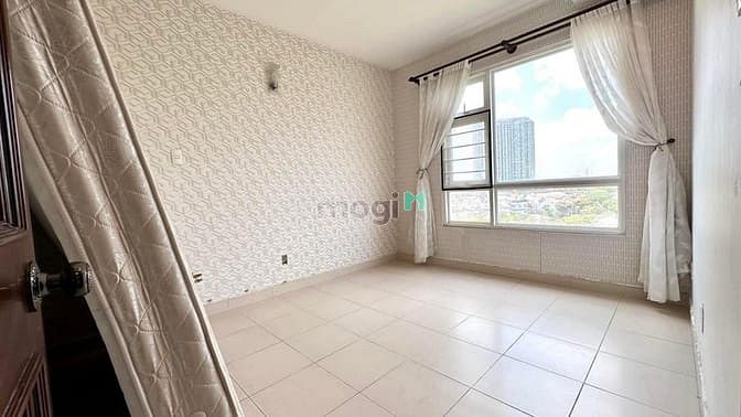 Hình ảnh Cho thuê chung cư Saigonland Bình Thạnh, 2PN 2WC nội thất cơ bản 82m2