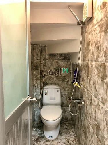 Hình ảnh Bán Gấp Nhà Hẻm Cách Mạng Tháng Tám, P15, Q10