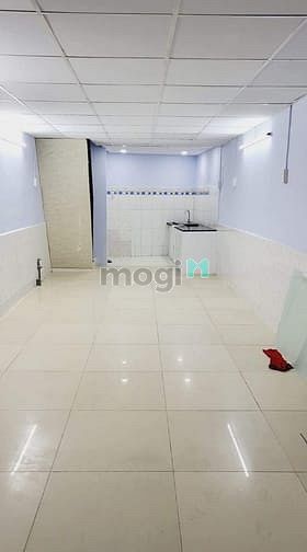 Hình ảnh Nhà hẻm ba gác Trần Hưng Đạo Quận 5,chỉ 152tr/m2 .