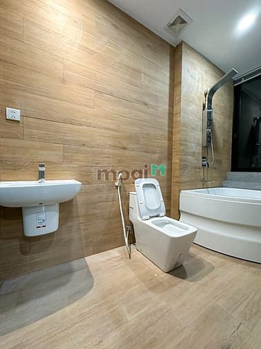 Hình ảnh Cho Thuê Căn Hộ Cao Cấp Full NT Mới Xây Q3