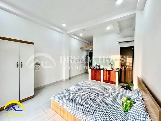 Hình ảnh CHDV ban công full nội thất giao Bình long