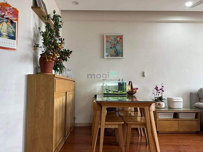 Hình ảnh Chung cư Screc Tower, Trường Sa, Quận 3: 78m2, 2PN, 1WC, giá 13tr/th