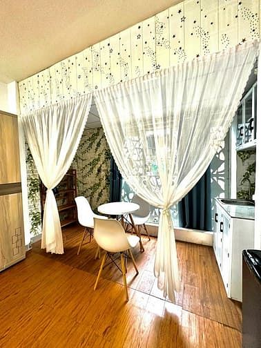 Hình ảnh Chính chủ Full nội thất, Mới 100%, 26m2, Thang máy, Có bếp, Hầm xe BẠN