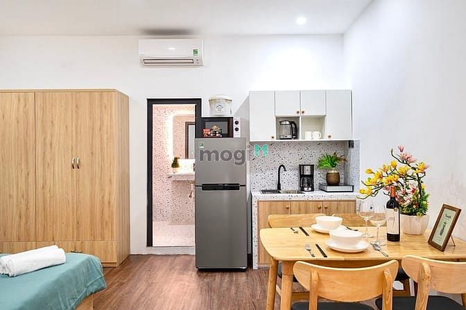 Hình ảnh Trống Sẵn CHDV Q10 Ban Công gần ĐH UEH, Vạn Hạnh Mall
