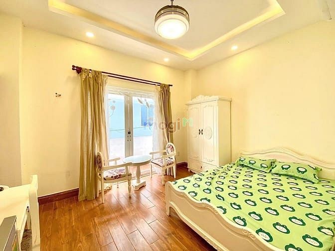 Hình ảnh Cho Thuê Căn Hộ Giá Rẻ Q1 sát Bùi Viện