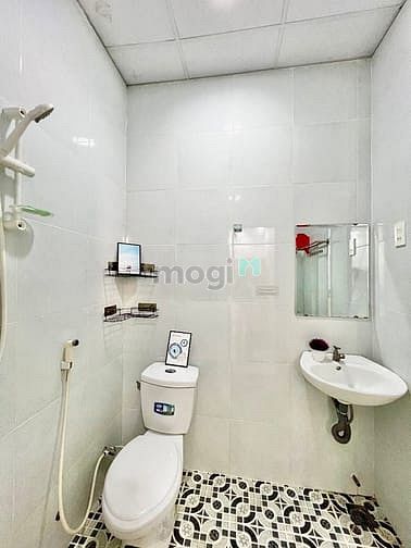 Hình ảnh 💥Studio Full Nội Thất🍀Cửa Sổ Lớn😍Có Thang Máy_Hầm Xe Rộng🌼