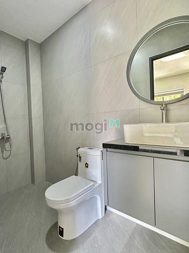 Hình ảnh CHDV Nội Khu dân cư, Cách chợ Thủ Đức 2km, Đường Phạm Văn Đồng 1km.