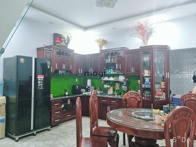 Hình ảnh Bán nhà gấp HXH Bình Tân 4 Tầng. 75m2- 6.8 tỷ.